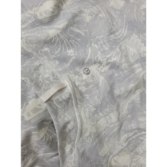 Lululemon Define Jacket Full Zip Gray Pockets Women's 8 Vented Back Art Print